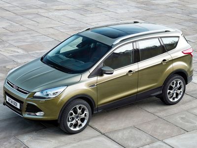 Автостекла Ford Kuga II c установкой в Москве